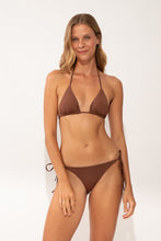 Laden Sie das Bild in den Galerie-Viewer, Model Front: Wednesday In Hawaii By Rio De Sol Unterteil Bottom Coco Kaleia-Comfy