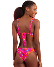 Laden Sie das Bild in den Galerie-Viewer, Image 07: Rio De Sol Set Set Flavors Halter-Marina Essential-Cos