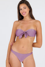 Laden Sie das Bild in den Galerie-Viewer, Gallery: Rio De Sol Set Set Shimmer-Harmonia Bandeau-Knot Nice-Fio