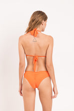 Laden Sie das Bild in den Galerie-Viewer, Model Back: Rio De Sol Set Set Dende Mel