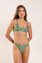 Laden Sie das Bild in den Galerie-Viewer, Model Front: Rio De Sol Oberteil Top Morumbi Bralette