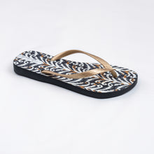 Laden Sie das Bild in den Galerie-Viewer, Product Back: Rio De Sol Flip-Flop Ikat Slim
