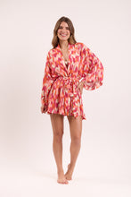 Laden Sie das Bild in den Galerie-Viewer, Model Front: Rio De Sol Kaftans/Cover-Ups Mirage Kimono