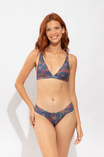 Laden Sie das Bild in den Galerie-Viewer, Model Front: Rio De Sol Oberteil Top Coqueiro Alba