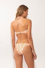 Laden Sie das Bild in den Galerie-Viewer, Model Back: Rio De Sol Oberteil Top Sahari Tayra
