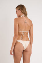 Laden Sie das Bild in den Galerie-Viewer, Model Back: Rio De Sol Oberteil Top Malibu-Natural Frufru