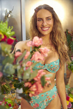 Laden Sie das Bild in den Galerie-Viewer, Image 12: Rio De Sol Set Set Botanic Balconet Hotpant-Cos