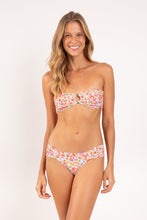 Laden Sie das Bild in den Galerie-Viewer, Model Front: Rio De Sol Unterteil Bottom Ditsy-Sky Baobi