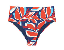 Laden Sie das Bild in den Galerie-Viewer, Product Front: Rio De Sol Unterteil Bottom Leaves Hotpants