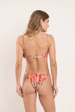 Laden Sie das Bild in den Galerie-Viewer, Model Back: Rio De Sol Set Set Sea-Bloom Paola Baobi