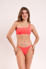 Laden Sie das Bild in den Galerie-Viewer, Model Front: Rio De Sol Oberteil Top Malibu-Folia Grazy