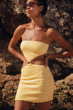 Laden Sie das Bild in den Galerie-Viewer, Image 10: Rio De Sol Mini Dress Drift-Butterglow Lulu Dress
