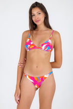 Laden Sie das Bild in den Galerie-Viewer, Model Front: Rio De Sol Unterteil Bottom Antelope Leblon