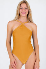 Laden Sie das Bild in den Galerie-Viewer, Gallery: Rio De Sol Badeanzug Damasco High-Neck