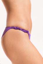 Laden Sie das Bild in den Galerie-Viewer, Image 10: Rio De Sol Unterteil Bottom Amuleto Cheeky-Crispy