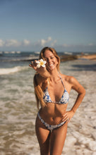 Laden Sie das Bild in den Galerie-Viewer, Image 10: Wednesday In Hawaii By Rio De Sol Oberteil Top Pua-Pacifica Kauai