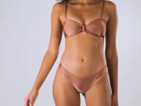 Laden und Abspielen von Videos im Galerie-Viewer, Video: Rio De Sol Unterteil Bottom Shimmer-Copper Essential