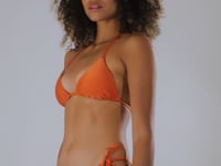 Laden und Abspielen von Videos im Galerie-Viewer, Video: Rio De Sol Set Set Shimmer-Paprica Tri-Inv Cheeky-Tie