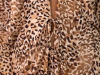 Laden und Abspielen von Videos im Galerie-Viewer, Video: Rio De Sol Strandkleid Leopard Long Dress
