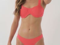 Laden und Abspielen von Videos im Galerie-Viewer, Video: Rio De Sol Unterteil Bottom Malibu-Folia Essential-Comfy