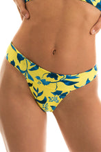 Laden Sie das Bild in den Galerie-Viewer, Gallery: Rio De Sol Unterteil Bottom Lemon Flower Tri Cos