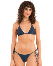 Laden Sie das Bild in den Galerie-Viewer, Gallery: Rio De Sol Set Set Shark Tri-Inv Cheeky-Tie