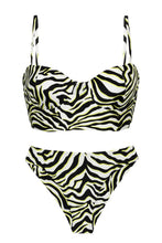 Laden Sie das Bild in den Galerie-Viewer, Product Front: Rio De Sol Set Set Wild-Black Balconet-Anna Nice