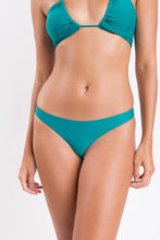 Laden Sie das Bild in den Galerie-Viewer, Image 09: Rio De Sol Oberteil Top Grove Camille