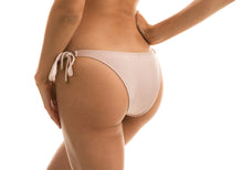 Laden Sie das Bild in den Galerie-Viewer, Image 07: Rio De Sol Unterteil Bottom Essence Invisible
