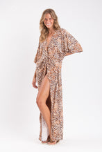 Laden Sie das Bild in den Galerie-Viewer, Image 03: Rio De Sol Strandkleid Leopard Long Dress
