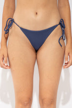 Laden Sie das Bild in den Galerie-Viewer, Gallery: Rio De Sol Unterteil Bottom Carmel-Blue Ibiza-Comfy
