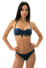 Laden Sie das Bild in den Galerie-Viewer, Model Front: Rio De Sol Oberteil Top Shark Bandeau

