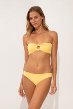 Laden Sie das Bild in den Galerie-Viewer, Model Front: Wednesday In Hawaii By Rio De Sol Unterteil Bottom Lilikoi Waikiki
