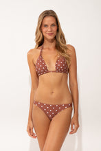Laden Sie das Bild in den Galerie-Viewer, Model Front: Wednesday In Hawaii By Rio De Sol Unterteil Bottom Kiko-Coco Oahu
