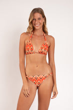 Laden Sie das Bild in den Galerie-Viewer, Model Front: Rio De Sol Unterteil Bottom Maracai Mel
