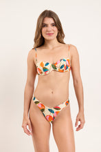 Laden Sie das Bild in den Galerie-Viewer, Model Front: Rio De Sol Unterteil Bottom Picnic Cali
