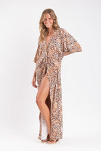 Laden Sie das Bild in den Galerie-Viewer, Image 03: Rio De Sol Strandkleid Leopard Long Dress
