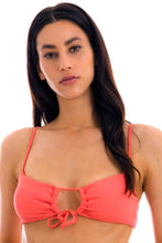 Laden Sie das Bild in den Galerie-Viewer, Gallery: Rio De Sol Oberteil Top Dots-Tabata Mila
