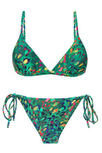 Laden Sie das Bild in den Galerie-Viewer, Product Front: Rio De Sol Set Set Wilds Tri-Fixo Cheeky-Tie
