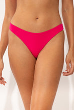 Laden Sie das Bild in den Galerie-Viewer, Gallery: Wednesday In Hawaii By Rio De Sol Unterteil Bottom Guava Sunset
