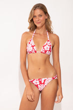 Laden Sie das Bild in den Galerie-Viewer, Model Front: Wednesday In Hawaii By Rio De Sol Unterteil Bottom Pua-Hibiscus Mel
