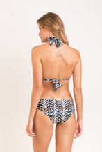 Laden Sie das Bild in den Galerie-Viewer, Model Back: Rio De Sol Unterteil Bottom Ikat Mel-Comfy
