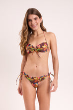 Laden Sie das Bild in den Galerie-Viewer, Model Front: Rio De Sol Oberteil Top Fiore Corine
