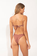 Laden Sie das Bild in den Galerie-Viewer, Model Back: Wednesday In Hawaii By Rio De Sol Unterteil Bottom Kiko-Coco Kai
