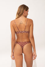 Laden Sie das Bild in den Galerie-Viewer, Model Back: Wednesday In Hawaii By Rio De Sol Unterteil Bottom Kiko-Coco Sunset
