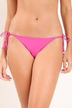 Laden Sie das Bild in den Galerie-Viewer, Bottom Fluity-Amor Ibiza-Comfy
