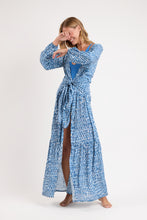 Laden Sie das Bild in den Galerie-Viewer, Chuva Long Dress Verona

