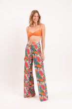 Laden Sie das Bild in den Galerie-Viewer, Jungle Wide Pants
