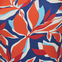 Laden Sie das Bild in den Galerie-Viewer, Leaves Scrunchie
