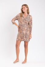 Laden Sie das Bild in den Galerie-Viewer, Leopard Chemise
